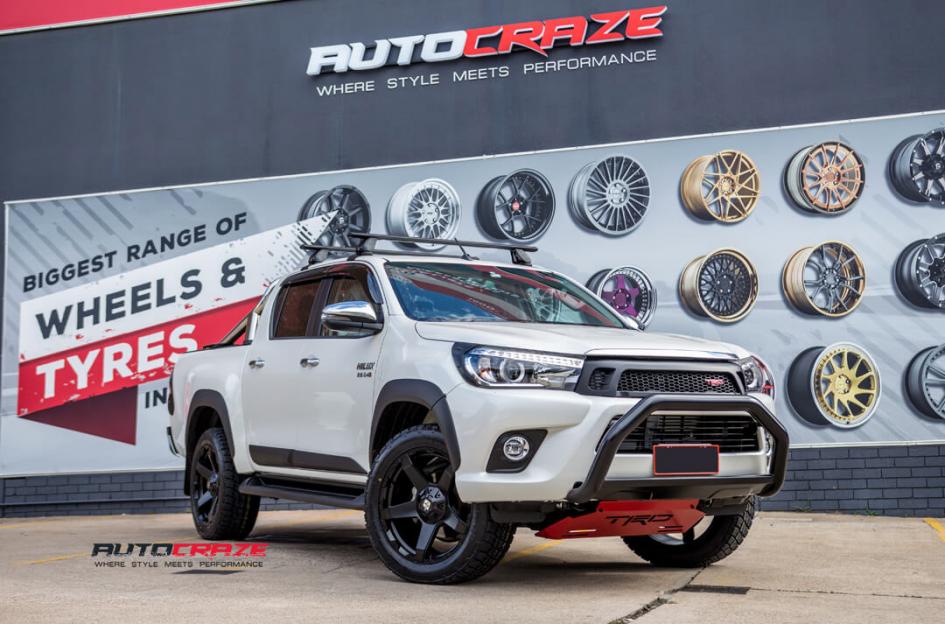 TOYOTA HILUX N80 4WD EXODUS MATTE BLACK